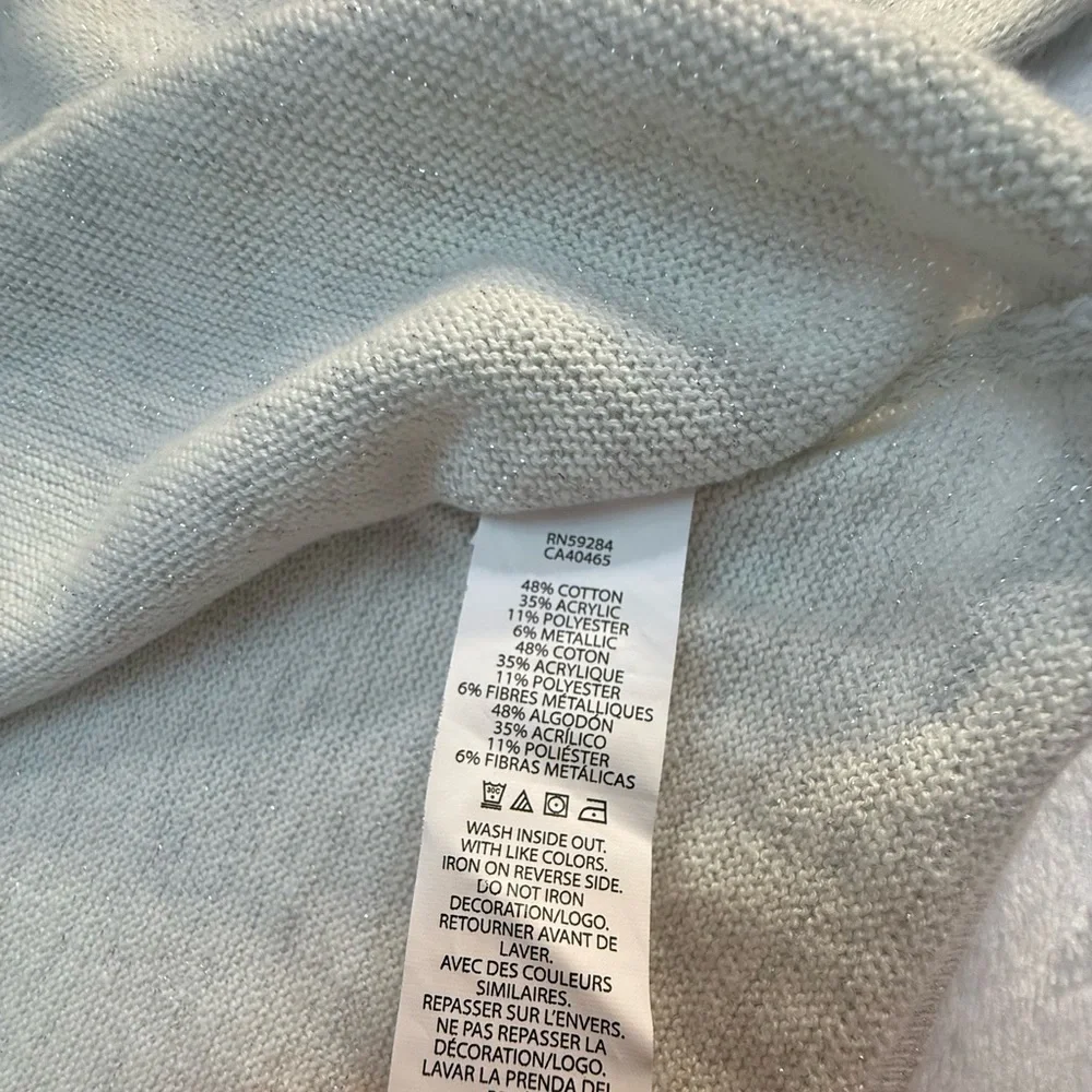 NWOT The Children’s Place Off White/Cream with Silver Knit Top Size S/P(5/6)